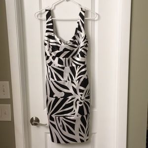 Black and white WHBM dress